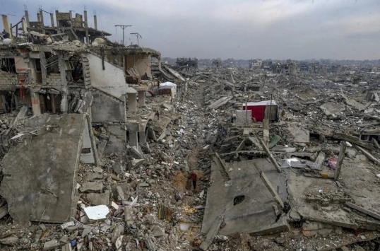 Y el alto el fuego?: Israel bombardea por tierra, mar y aire el norte y el sur de Gaza