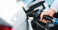 El Gobierno actualizó parcialmente los impuestos a los combustibles