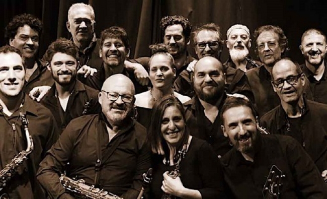 Saxópatas Big Band se presenta en el Auditorio AMIA