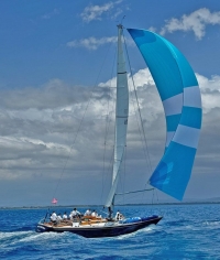 El velero argentino «Matrero» se juega en tres regatas de la Costa Azul