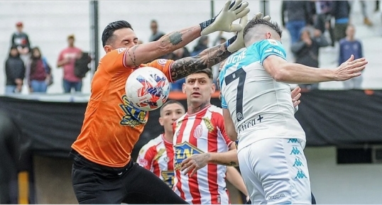 Liga Profesional de Fútbol: Racing visita a Barracas Central