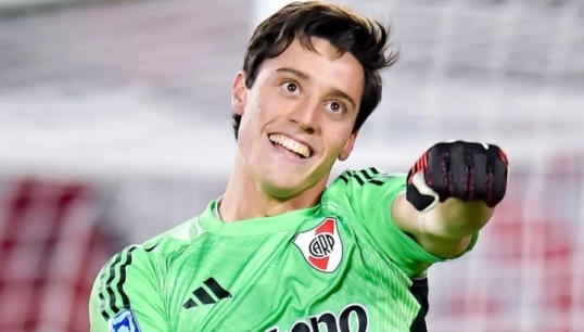 Conmebol: Mantienen la suspensión del arquero de River, Santiago Beltrán