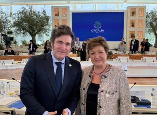 El FMI aprobó la revisión del acuerdo y mandará los US$2.000 millones a la Argentina