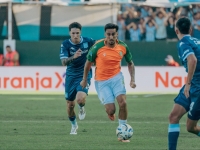 Torneo clausura liga profesional de fútbol: Racing recibe a Banfield, en el inicio de la quinta fecha