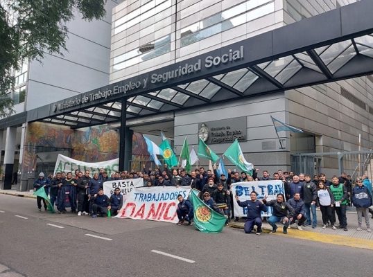 Trabajadores denuncian un proceso de vaciamiento y cierre de la planta Llavallol de Dánica SA