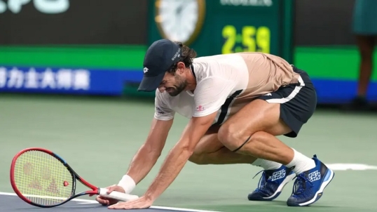 Masters 1000 de Shanghái: Valentin Vacherot eliminó a Djokovic y es finalista