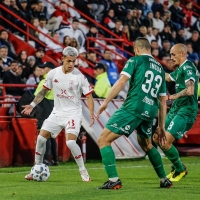 Liga Profesional de Fútbol: Banfield se mide ante Huracán