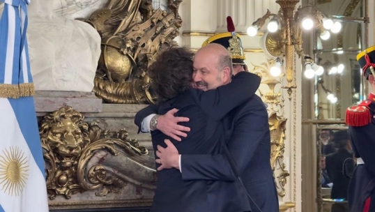 Javier Milei renovó su respaldo a Sturzenegger