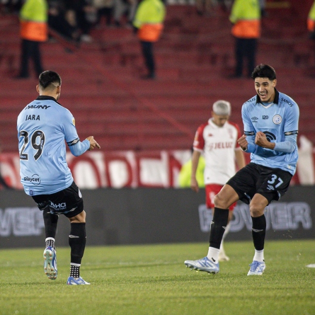 Torneo clausura de la Liga Profesional de Fútbol: Belgrano goleó a Huracán