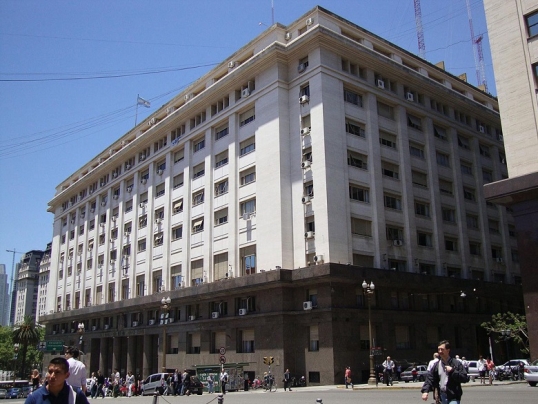 El Gobierno de Milei decidió reasignar partidas presupuestarias con recortes del gasto en varios ministerios
