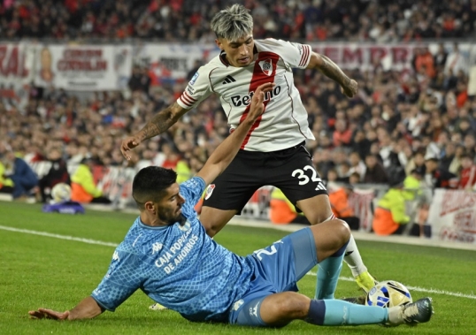 Torneo apertura de la Liga Profesional de Fútbol: River perdió con Atlético Tucumán