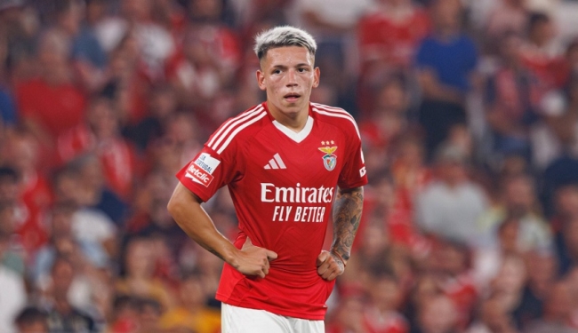 River, va por el delantero argentino Gianluca Prestianni, hoy jugador del Benfica