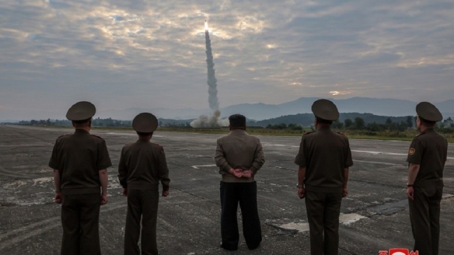 Corea del Sur "no dudará en utilizar" sus armas nucleares en caso de agresión militar declaró Kim Jong-un