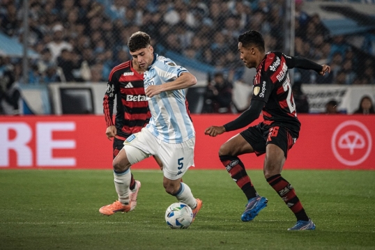 Copa Libertadores: Racing igualó sin goles con Flamengo y quedó eliminado en semifinal