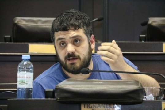Tignanelli, jefe bloque UP en PBA: “No es la Cámpora contra Kicillof, es una diferencia de opinión, no es la muerte de nadie"