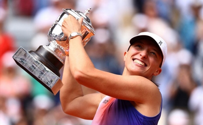 Roland Garros: La polaca Iga Swiatek ganó el torneo al derrotar a la italiana Jasmine Paolini