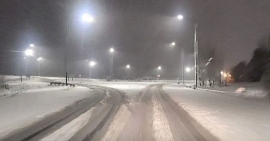 Vialidad Nacional pidió extremar precaución por nevadas en las Rutas N°23 y N°40