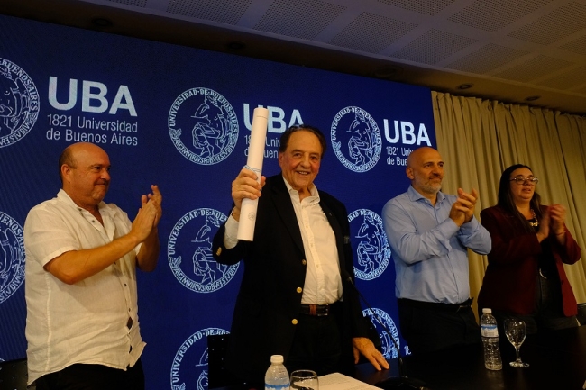 UBA reconoció a Carlos Heller como Doctor Honoris Causa
