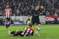 Premier League: El líder Liverpool derrotó al Brentford
