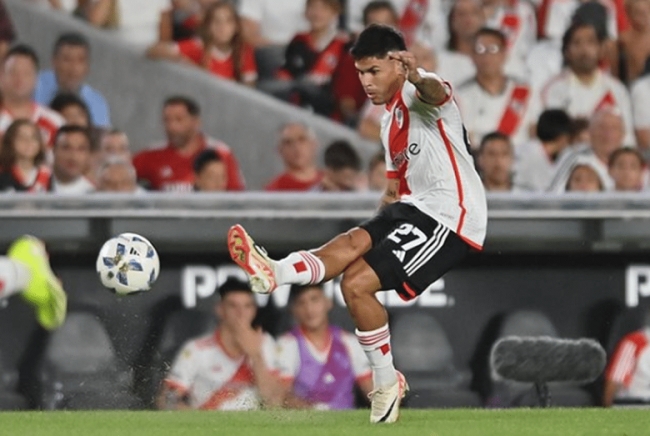 Agustín Sant’Anna deja River y se suma al Bragantino de Brasil