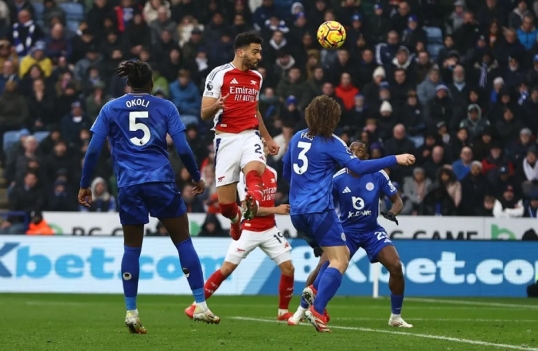Premier League: Arsenal derrotó al Leicester