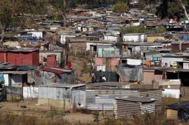 Presentarán un proyecto de ley para financiar los barrios populares