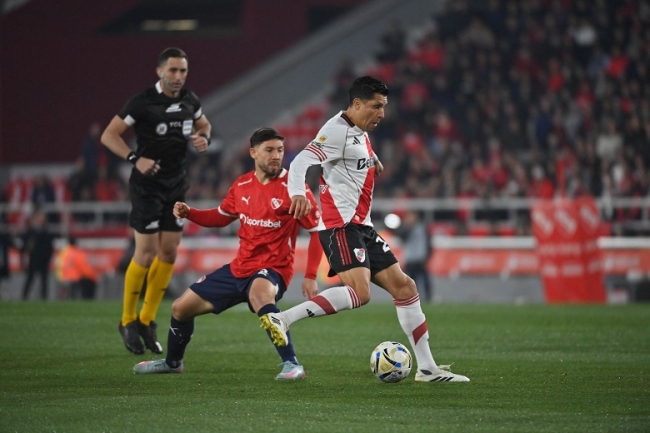 Torneo clausura de la Liga Profesional de Fútbol: Independiente empató sin goles con River