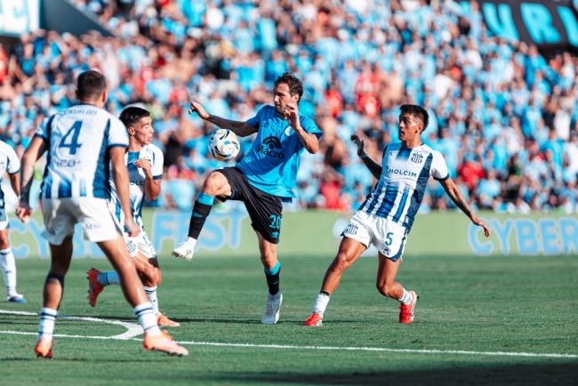 Torneo apertura de la Liga Profesional de Fútbol: Belgrano empató sin goles con Talleres