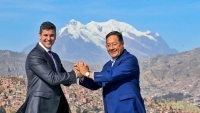 Bolivia y Paraguay acuerdan comerciar en monedas nacionales