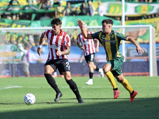 Liga Profesional de Fútbol: Aldosivi igualó 2-2 con Estudiantes