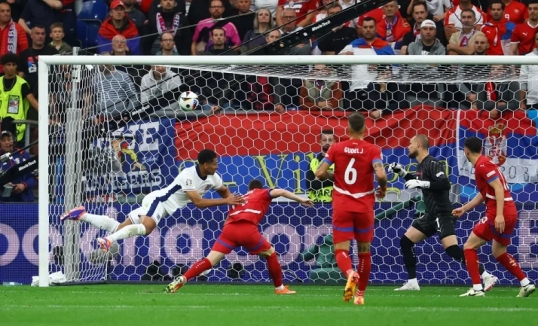 Eurocopa 2024: Inglaterra venció 1-0 a Serbia por el Grupo C