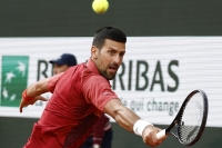 Roland Garros: Novak Djokovic se retiró por una lesión en la rodilla derecha