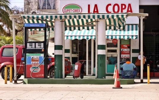 Bloqueo de EE.UU: Cuba agota su combustible para aviones