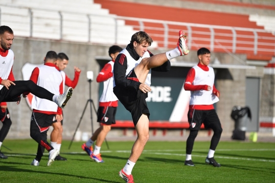 River comenzó la reestructuración de su plantel