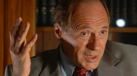 Zaffaroni aseguró que «la situación de la Corte es un escándalo, es el único en triunvirato en el mundo, es un disparate»