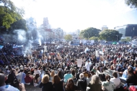 Cristina: «Estamos otra vez ejecutando políticas dictadas desde afuera, aceptando sin chistar condiciones del FMI o de otros»