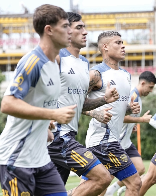 Adelantan el horario del partido de Boca y Defensa