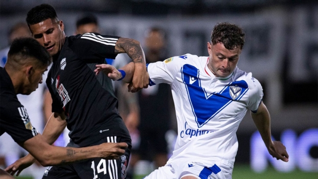 Torneo clausura de la Liga Profesional de Fútbol: Riestra empató 2-2 con Vélez