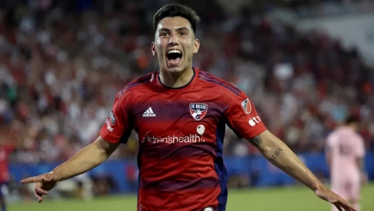 Alan Velasco, está cerca de convertirse en un nuevo refuerzo de Boca