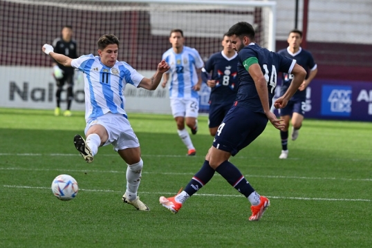 Rumbo a los Juegos Olímpicos de París: La selección Argentina Sub 23 venció por 2 a 0 a Paraguay, en el segundo amistoso