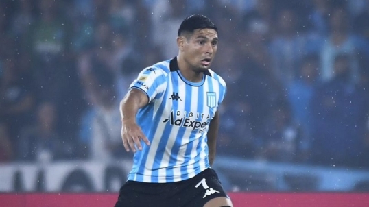 Salas abandonó la pretemporada de Racing para incorporarse a River