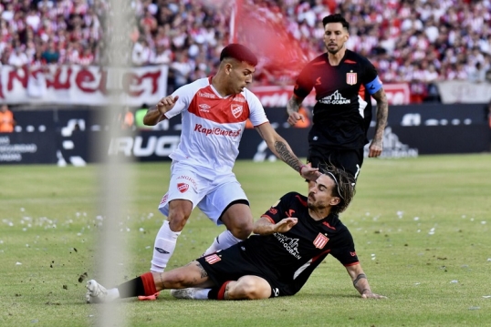Liga Profesional de Fútbol: Estudiantes igualó 2-2 con Argentinos Juniors