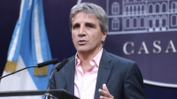 Cuestionan a Luis Caputo por el aumento de la deuda