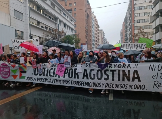 Córdoba: Masiva marcha de «Ni Una Menos», con el reclamo de justicia por Agostina Vega