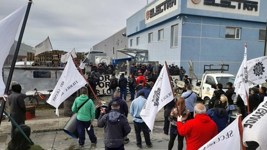 Empresa Aires del Sur: «Somos 140 trabajadores y van casi dos meses sin cobrar los sueldos»