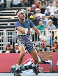 ATP de Hong Kong: Tomás Etcheverry quedó eliminado al caer ante el italiano Lorenzo Musetti