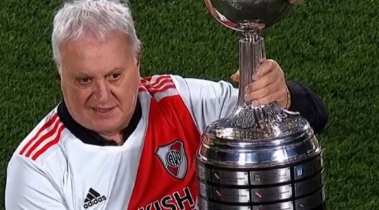 «Hoy no veo a River para ganar la Copa Libertadores» confesó el Beto Alonso