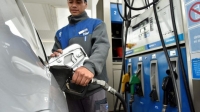La petrolera YPF subió un 4% los combustibles