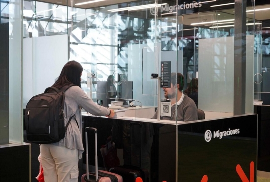 Final de Copa Libertadores: Migraciones refuerza la atención en aeropuertos y pasos fronterizos
