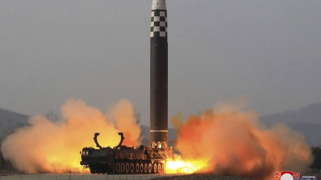 Corea del Norte lanzó un misil balístico hacia el mar de Japón